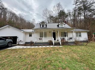 754 Little Lick Frk, East Point, KY 41216