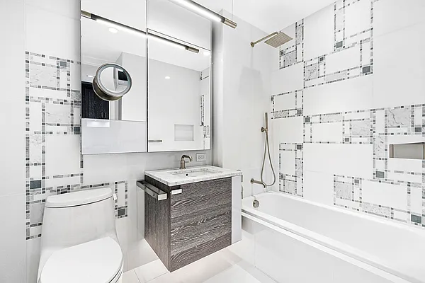 Rented by Corcoran | media 6