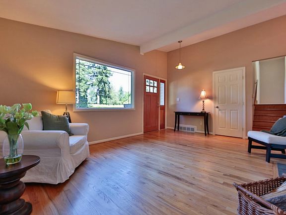 5th image of 3750 139th Ave SE