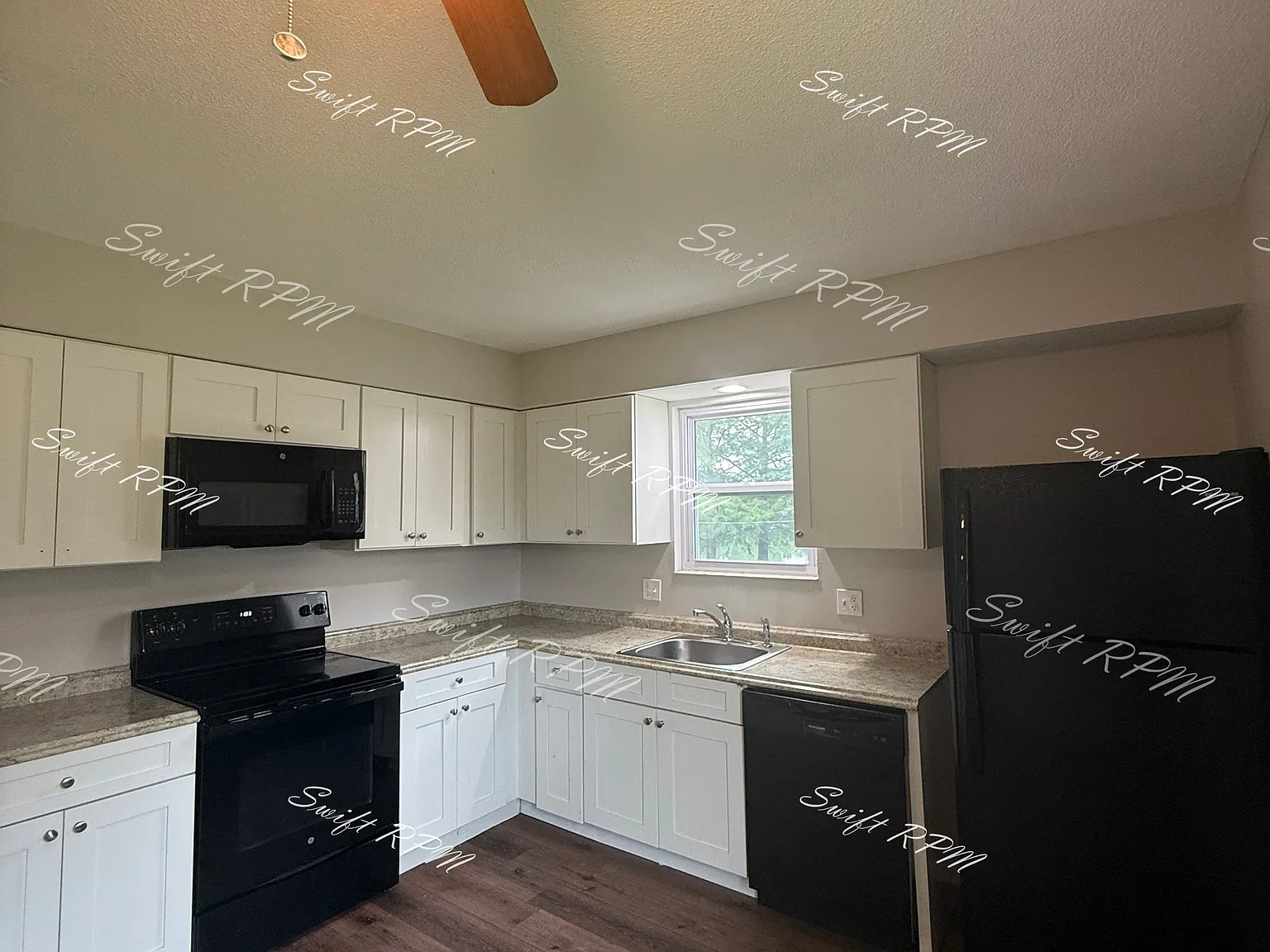 817 East Sheridan Street - 1 — Photo 4