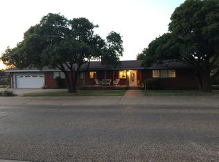 510 N 17th St, Lamesa, TX 79331
