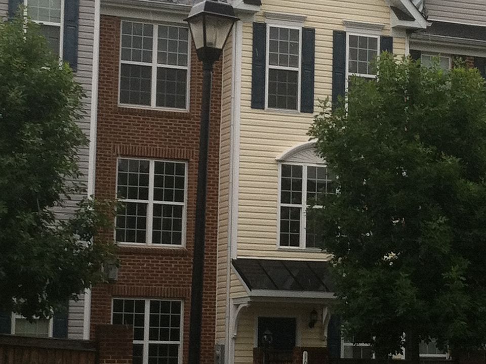 104 Wild Fig Ct
