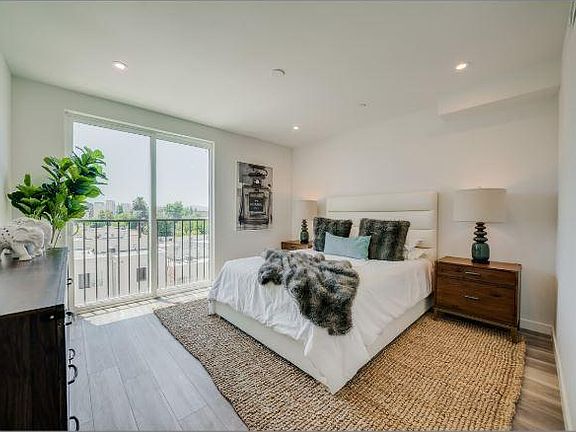 3rd image of 7018 Alabama Ave #301-302-30