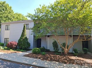 11086 Harrowfield Rd, Charlotte, NC 28226