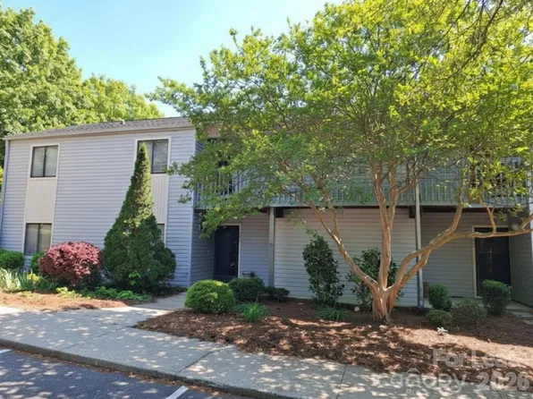 11086 Harrowfield Rd, Charlotte, NC 28226