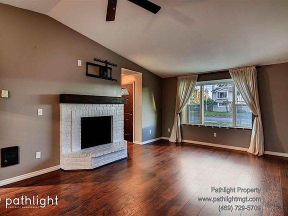 2nd image of 5123 216th Street Ct E