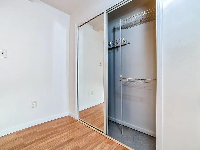 176 McWhorter St #1 — Photo 12