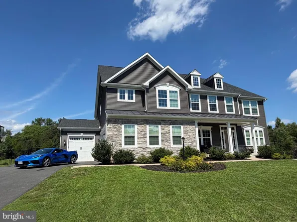 9812 Thoroughbred Rd, Warrenton, VA 20187