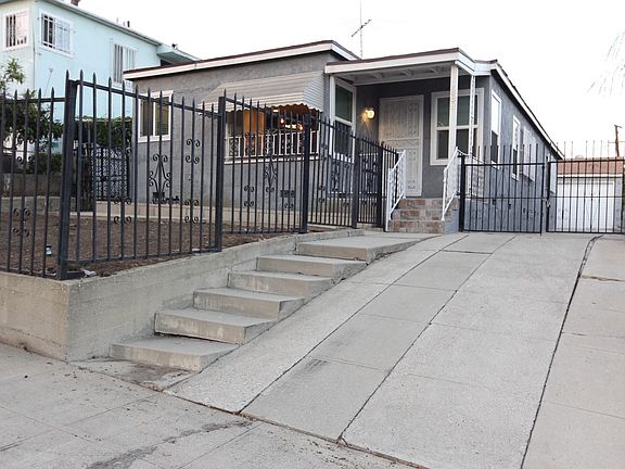 2nd image of 1838 Del Paso Ave