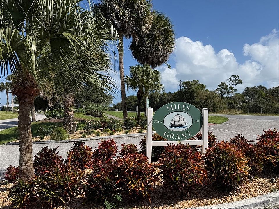 1st image of 5463 SE Miles Grant Rd APT B201