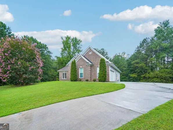 145 Clear Spring Ln, Oxford, GA 30054