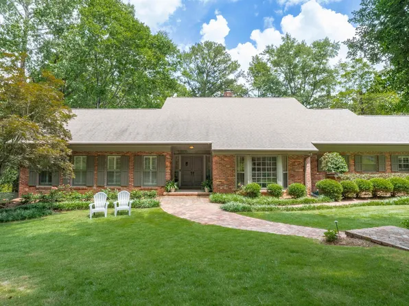 3409 Westbury Rd, Mountain Brook, AL 35223