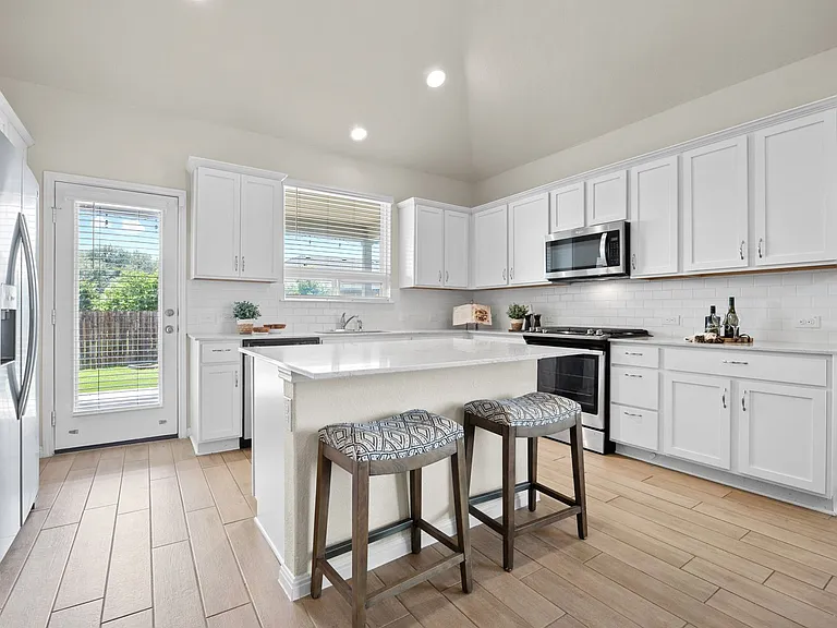 2413 Star Hill Ranch St — Photo 14