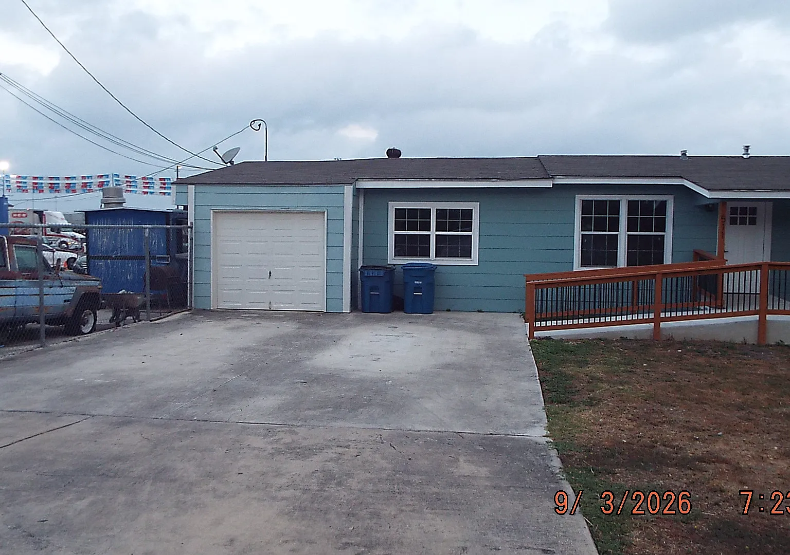 3 bed, 1167 sqft, $2,200 — Photo 3