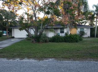 2604 Iroquois Ave, Fort Pierce, FL 34946