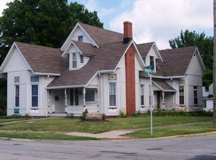 712 E Market St, Crawfordsville, IN