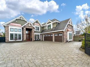 4180 Granville Ave, Richmond, BC V7C 1E4