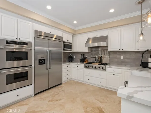 1 Bogey Ln, Coto De Caza, CA 92679