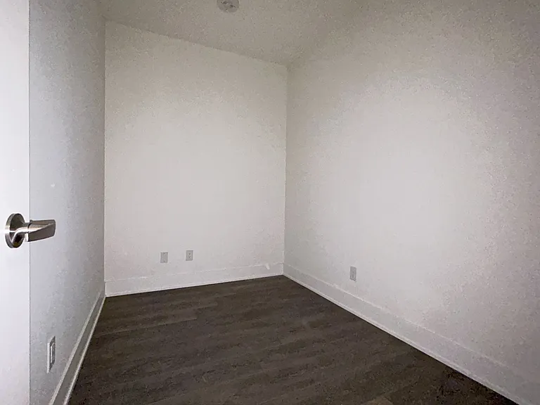 188 Fairview Mall Dr #1716 — Photo 8
