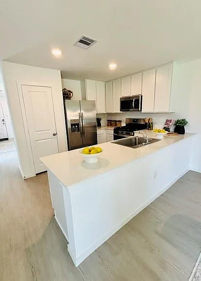 2126 Mosaic Valley Ct — Photo 9