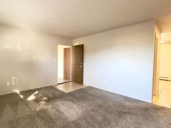 4th image of 1906 Dublin Blvd #2