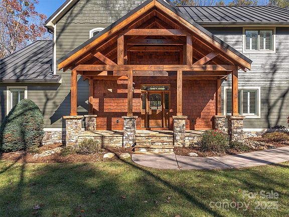 3rd image of 2514 Oakdale Rd