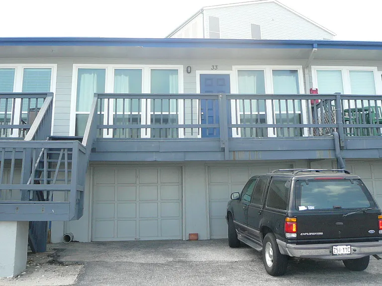 3402 Ocean Dr #33-1 — Photo 19