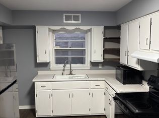 2048 Hickory Grove Ave #2, Racine, WI 53403