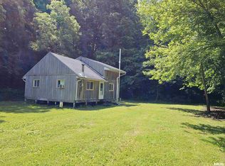 24151 Veterans Rd, Morton, IL 61550