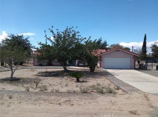 11490 4th Ave, Hesperia, CA 92345