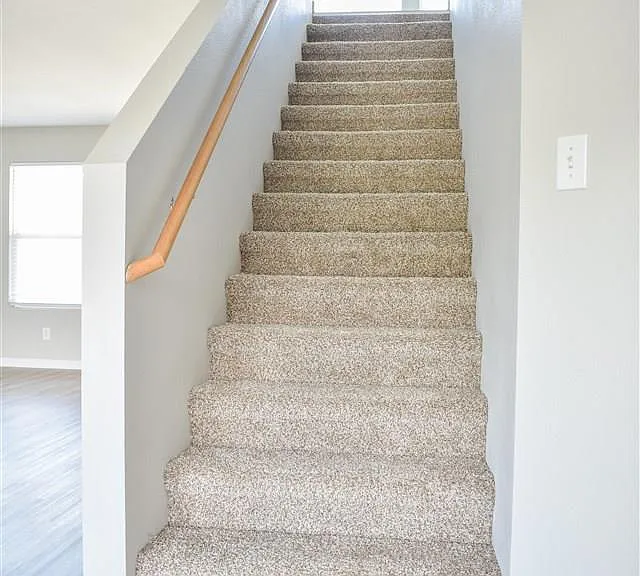315 Kenneth Blvd NW — Photo 17