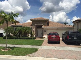 15261 SW 11th St, Miami, FL 33194