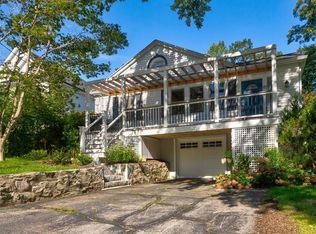 91 Henderson St, Needham, MA 02492