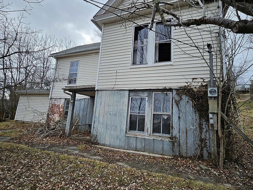 2nd image of 415 Randolph Ave