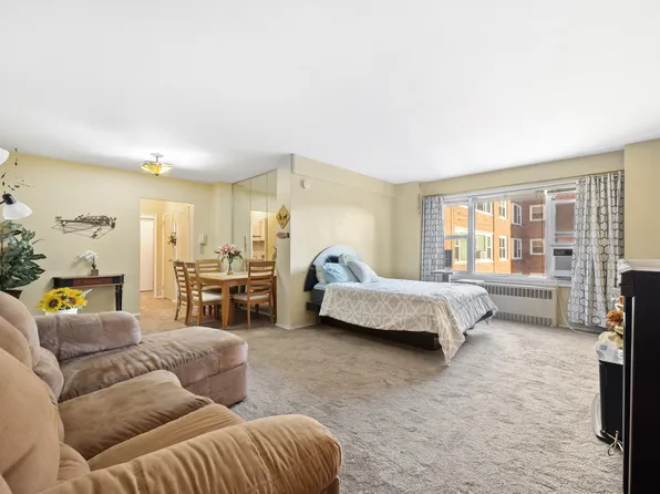 110-45 Queens Boulevard image 8 of 22