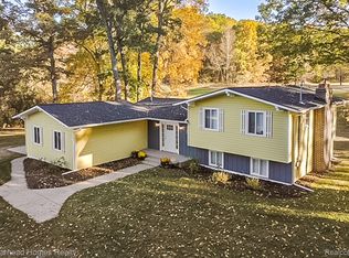 12749 Shaffer Rd, Davisburg, MI 48350