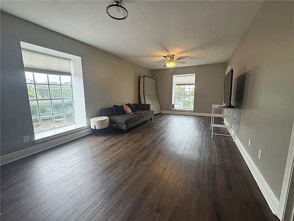 5th image of 3100 Rue Parc Fontaine #2418