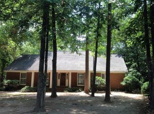 2805 Somerset Dr, Albany, GA 31721