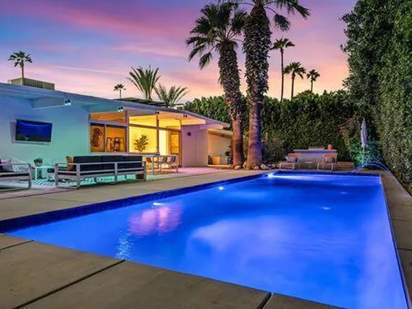 226 N Airlane Dr, Palm Springs, CA 92262