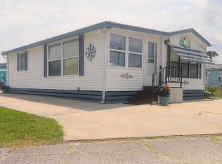 1124 Snapper Ln, Eustis, FL 32726