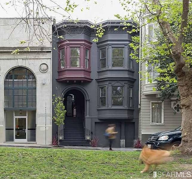 1st image of 41 S Park Ave