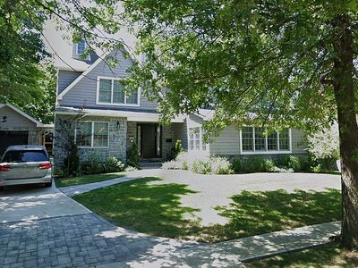 125 Richmond Pl, Lawrence, NY, 11559