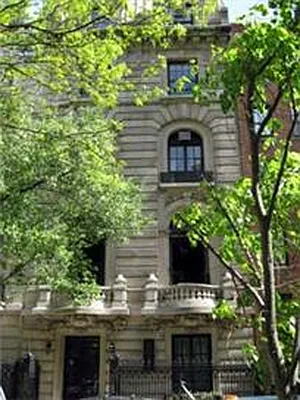 Rented by R New York | media 61