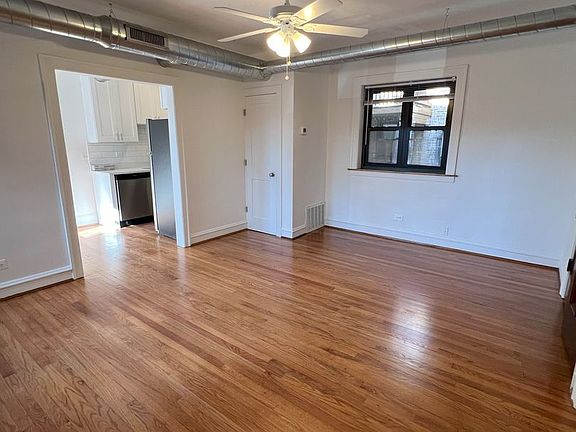 5th image of 4403 N Hamilton Ave APT 2E