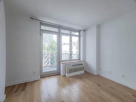 1st image of 196 Stanton St #4D