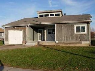 906 Division St, Toledo, OH 43604