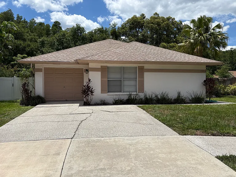 11813 Hickorynut Dr — Photo 1