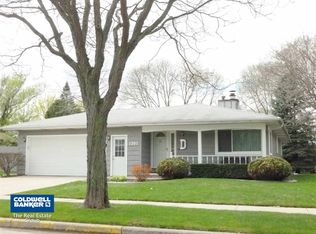 1301 S Covenant Ln, Appleton, WI 54915