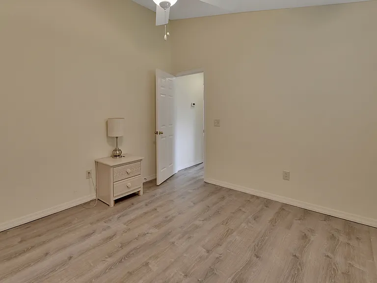 1110 Plover Pl — Photo 28