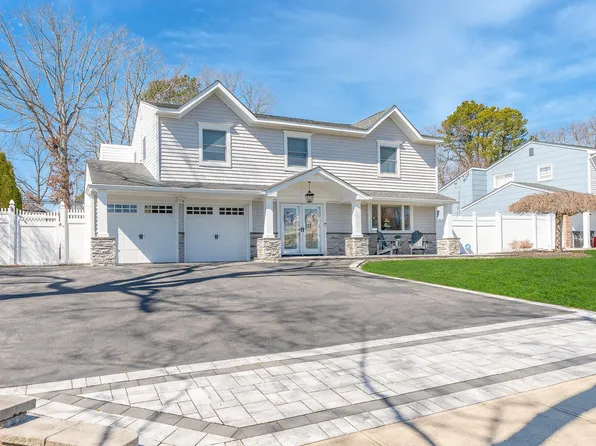 40 Roy Drive, Nesconset, NY 11767